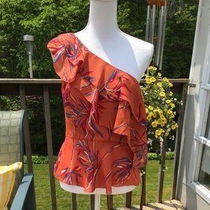 Amaryllis size S chiffon floral one-shoulder top.